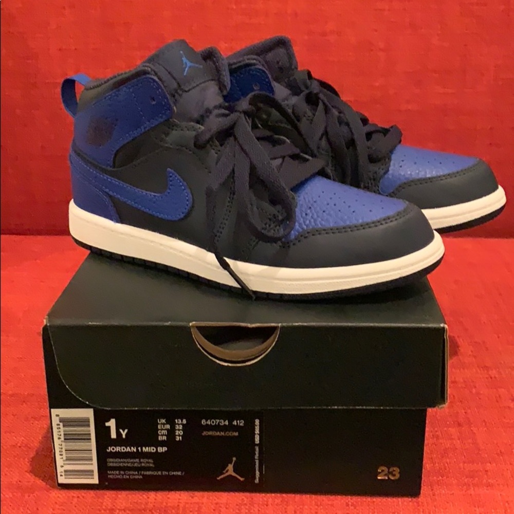 Nike Air Jordan Youth Size 1 Sneakers